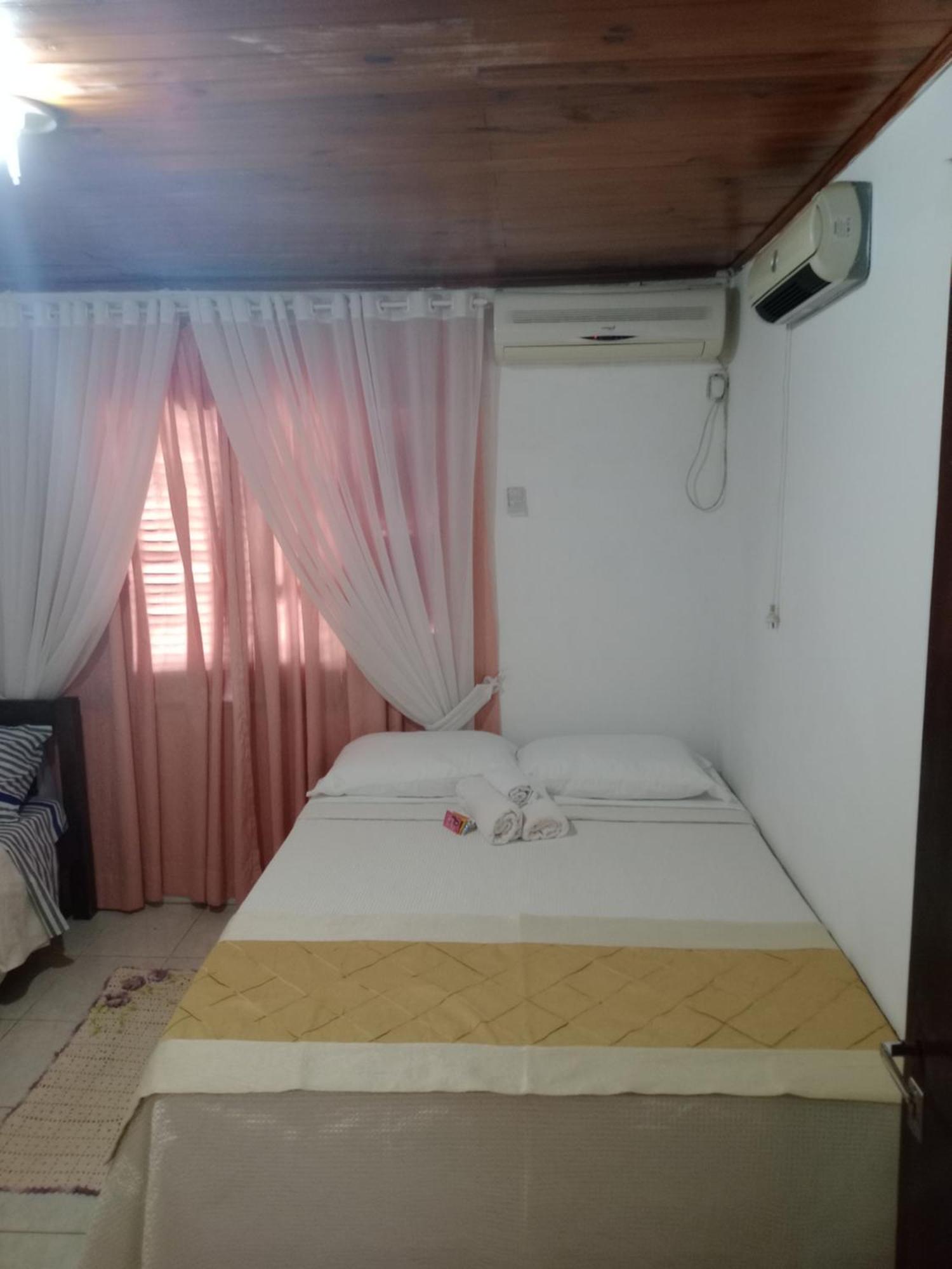 Los Olivos Bed & Breakfast Puerto Iguazu Bilik gambar